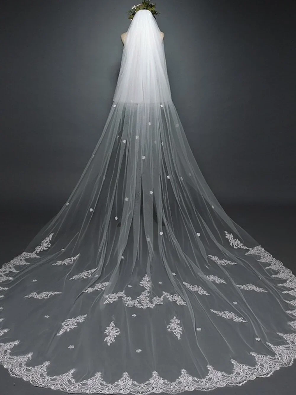 2 Tier Floral Lace Cathedral Wedding Veil W Blusher 118